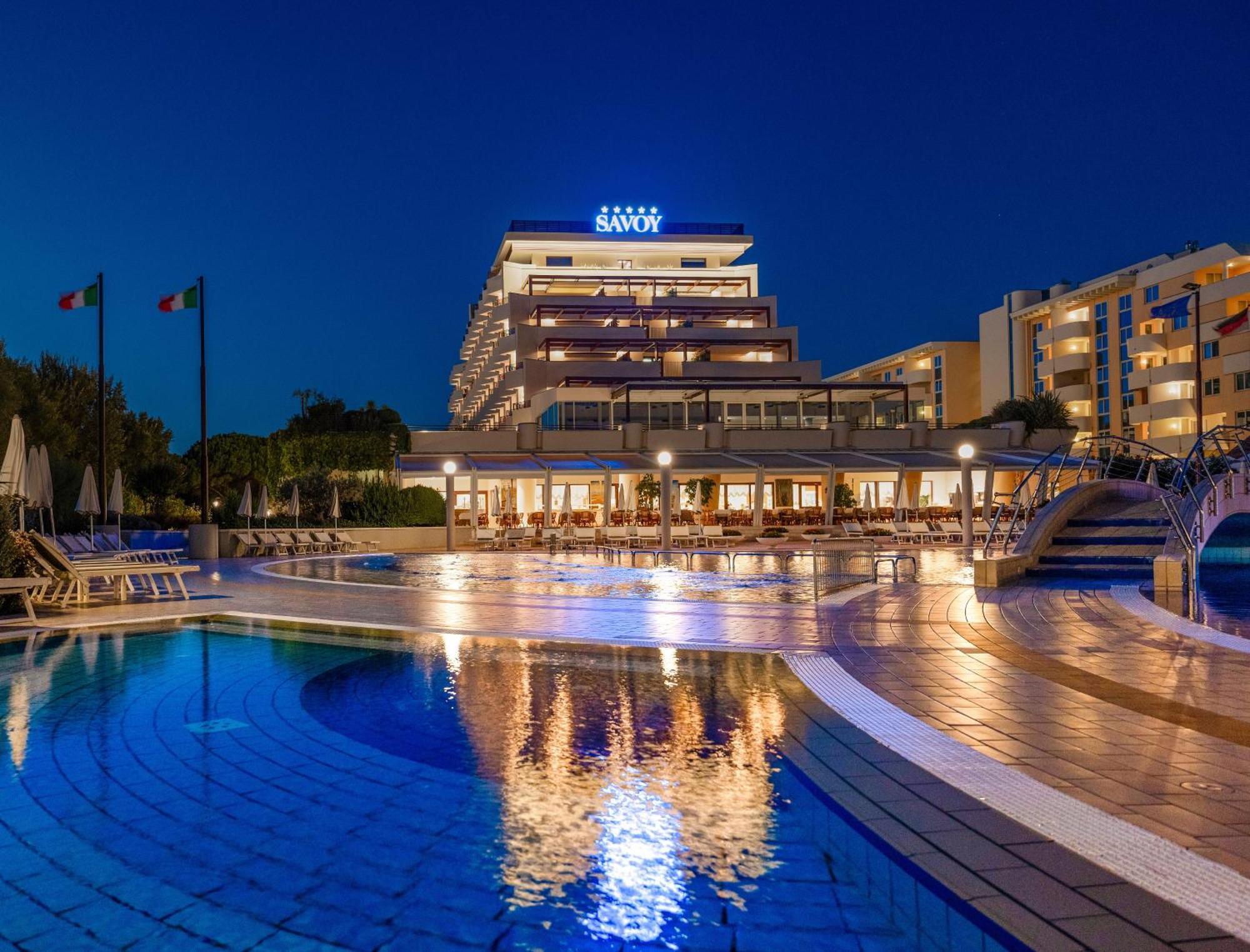 Savoy Beach Hotel & Thermal Spa Bibione Bagian luar foto